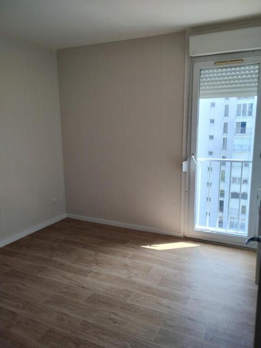 Appartement à louer, 45m², Autun