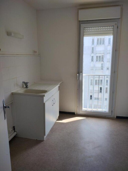 Appartement à louer, 45m², Autun