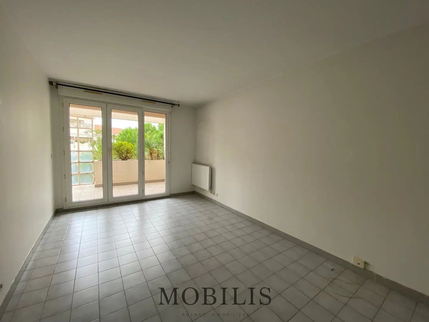 Appartement à louer, 40m², Marseille 8ème