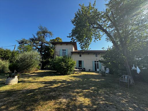 Maison 7 pièces 227 m² · à Monségur · 227 m² · 265 000 €