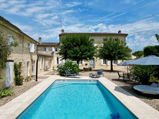 10 pièces 270 m² · à Saint-Emilion · 270 m² · 641 000 €