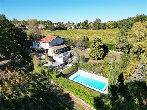 Maison 6 pièces 180 m² · à Saint-Emilion · 180 m² · 439 900 €