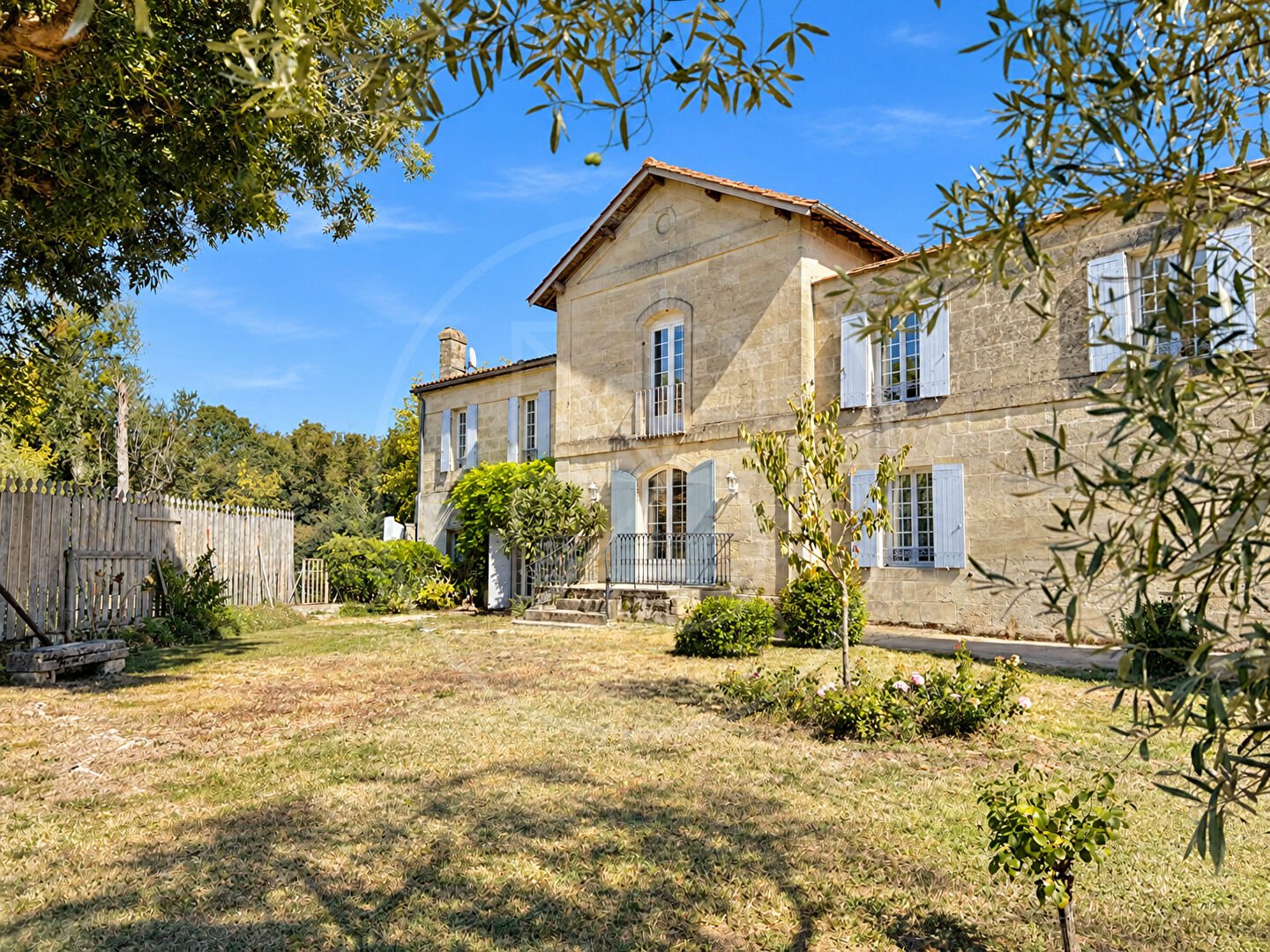 Maison à vendre, 350m², Moulon