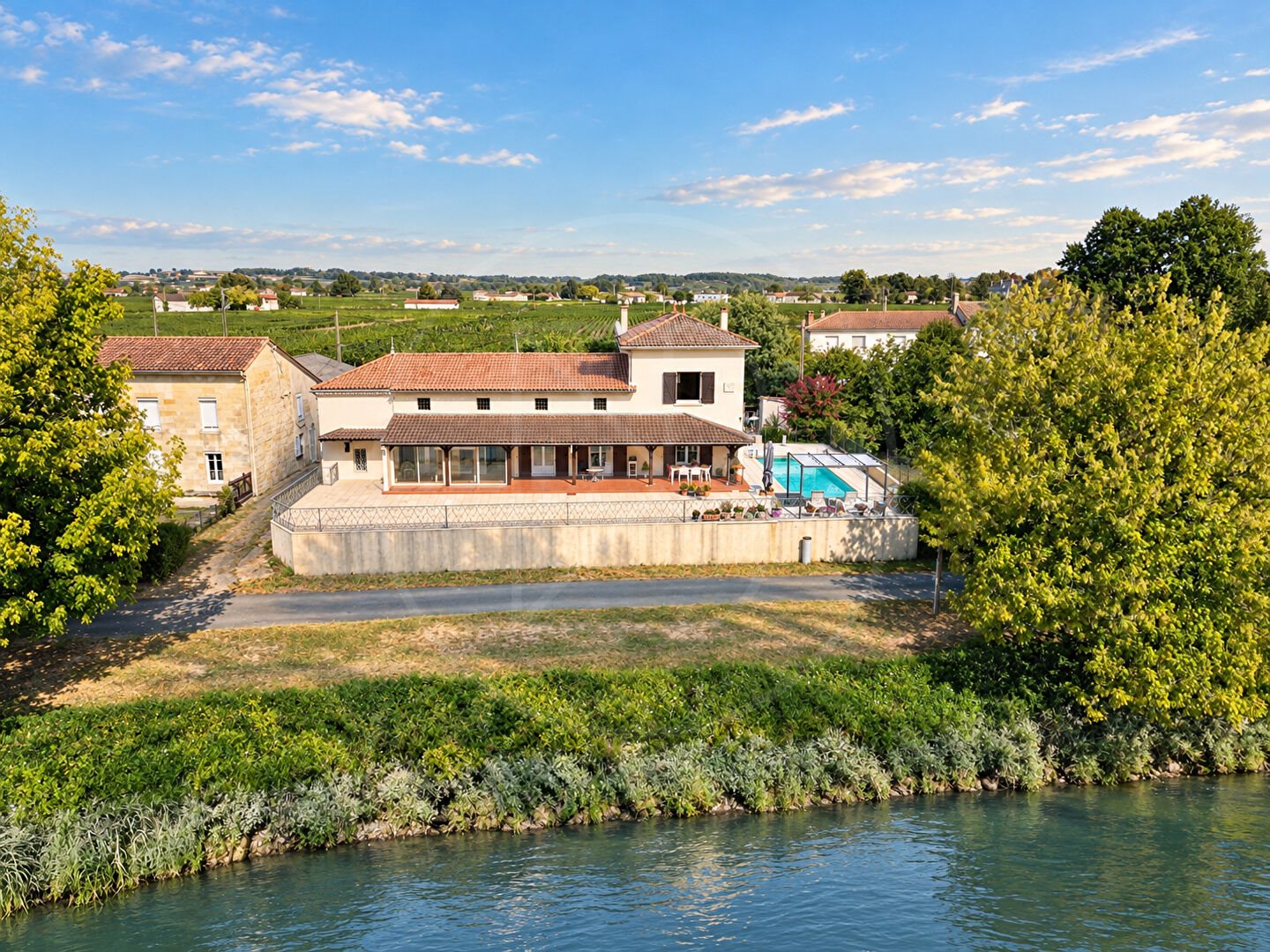 Maison à vendre, 220m², Saint-Émilion