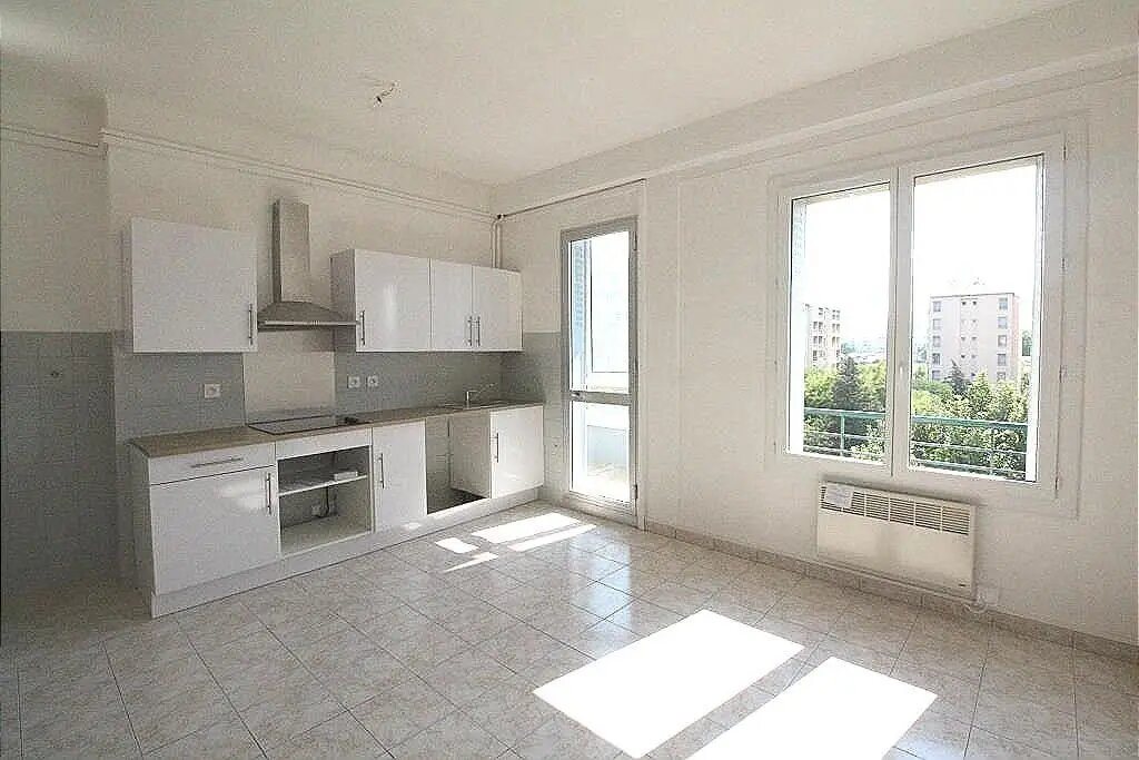 Appartement à louer, 42m², Marseille 9ème