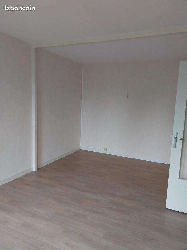 Appartement à louer, 32m², Saint-Branchs