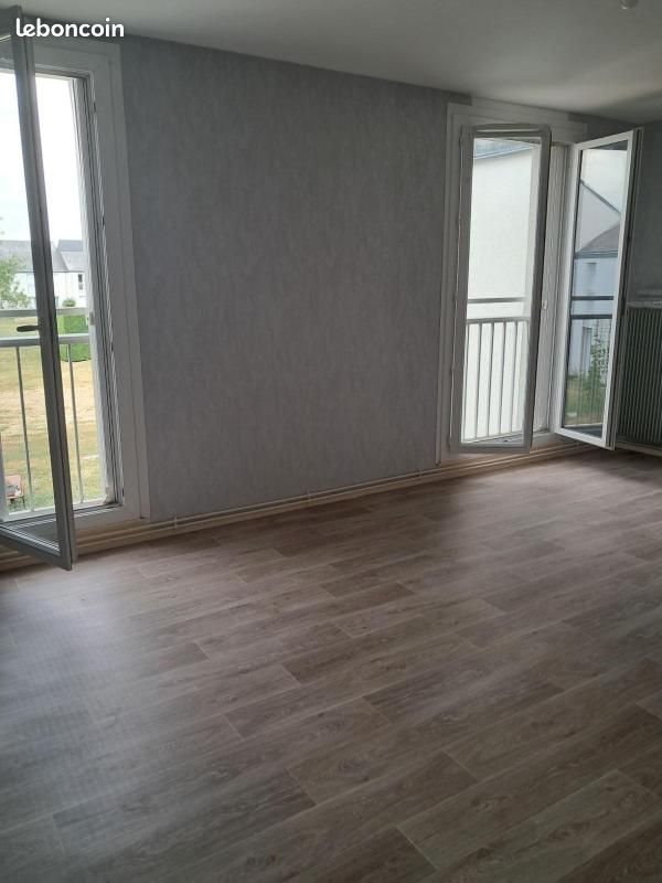 Appartement à louer, 70m², Saint-Branchs