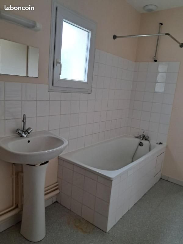 Maison à louer, 69m², Le Grand-Pressigny