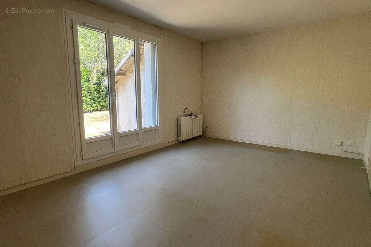 Maison à vendre, 47m², Saint-Senoch