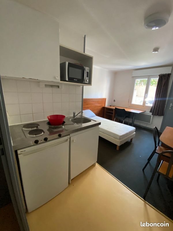 Appartement à louer, 19m², Valence