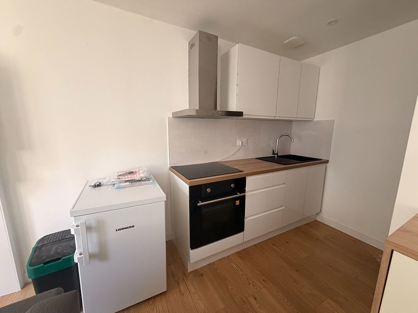 Appartement à louer, NaNm², Valence