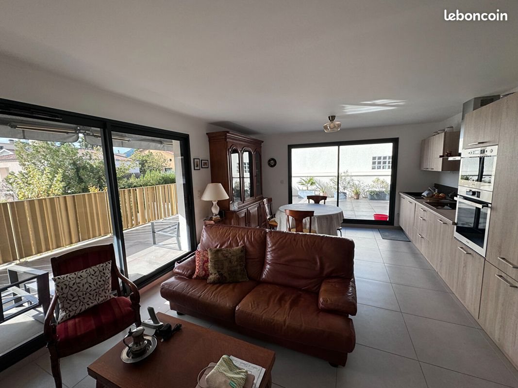 Appartement à vendre, 69m², Guilherand-Granges