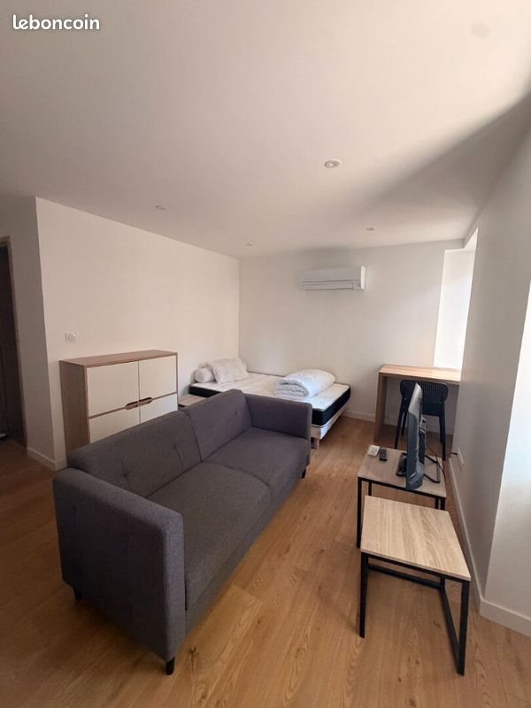 Appartement à louer, 23m², Valence