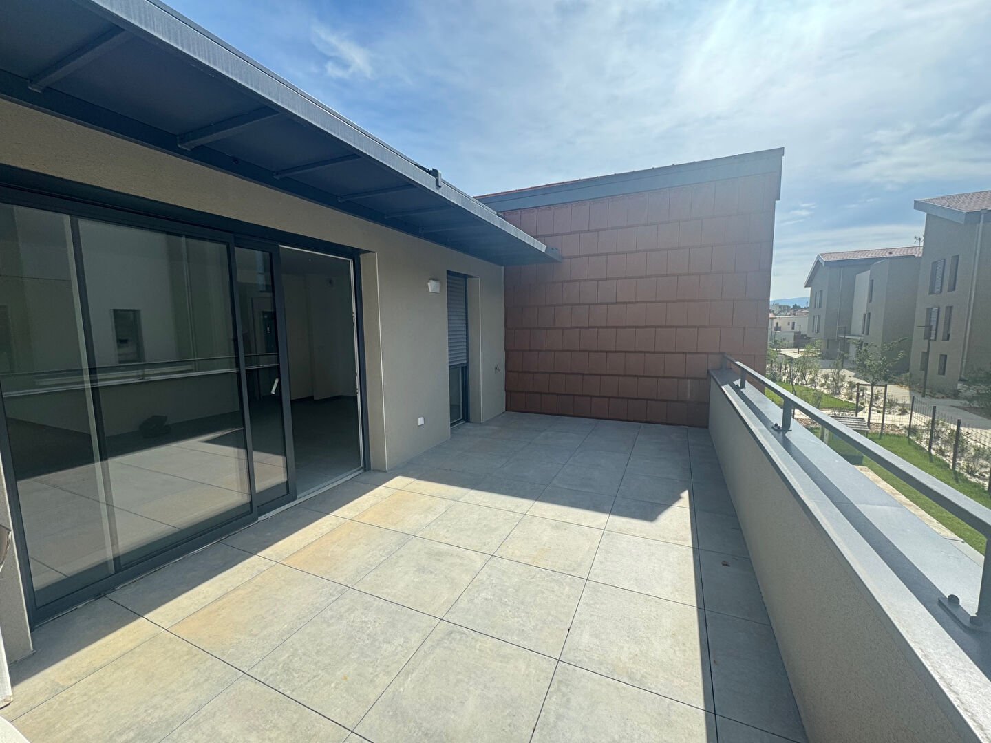 Appartement à louer, 1m², Valence