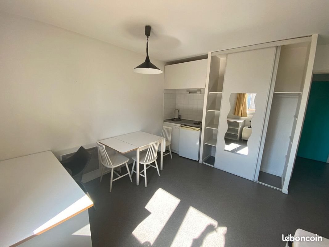 Appartement à louer, 22m², Valence