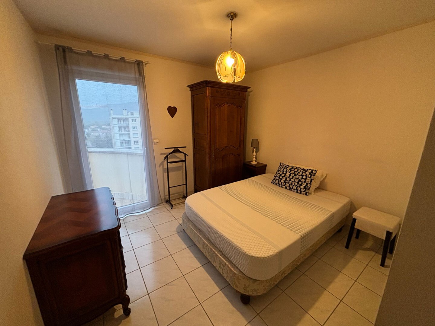 Appartement à louer, 1m², Valence