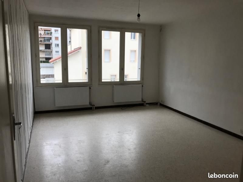 Appartement à louer, 76m², Valence