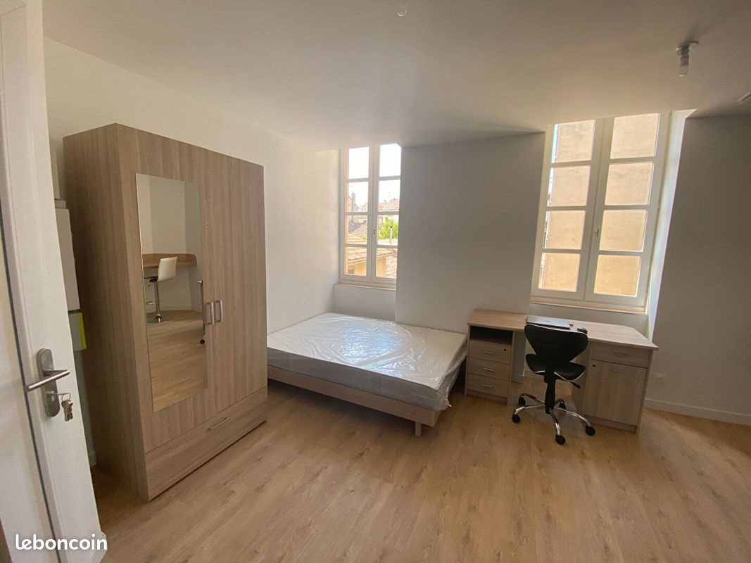 Appartement à louer, 20m², Valence