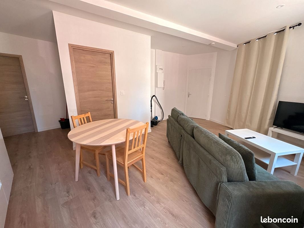 Appartement à louer, 33m², Bourg-lès-Valence