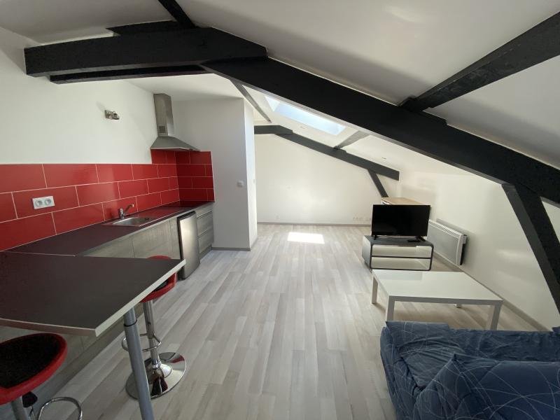 Appartement à louer, 1m², Valence