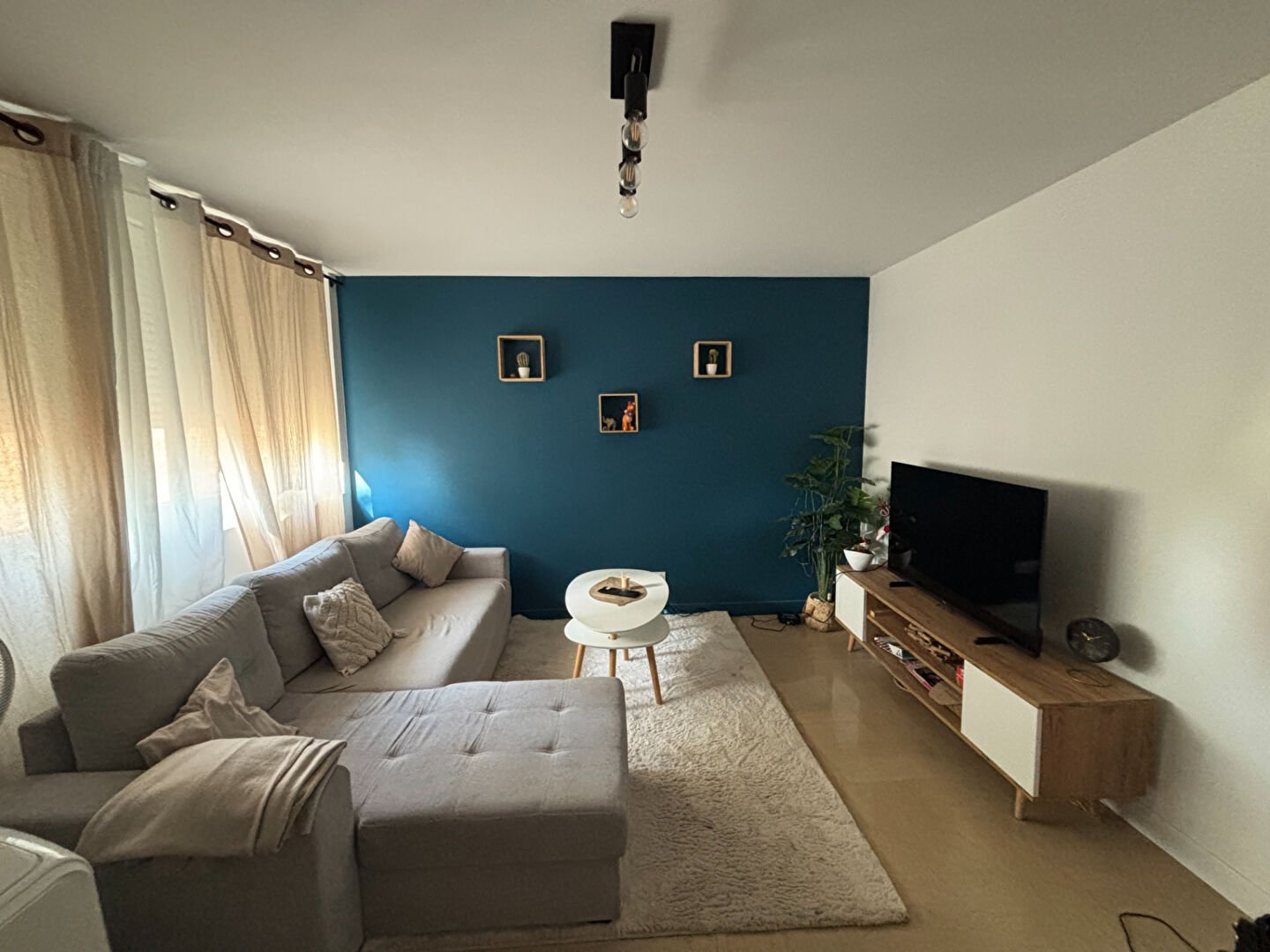 Appartement à louer, 2m², Valence