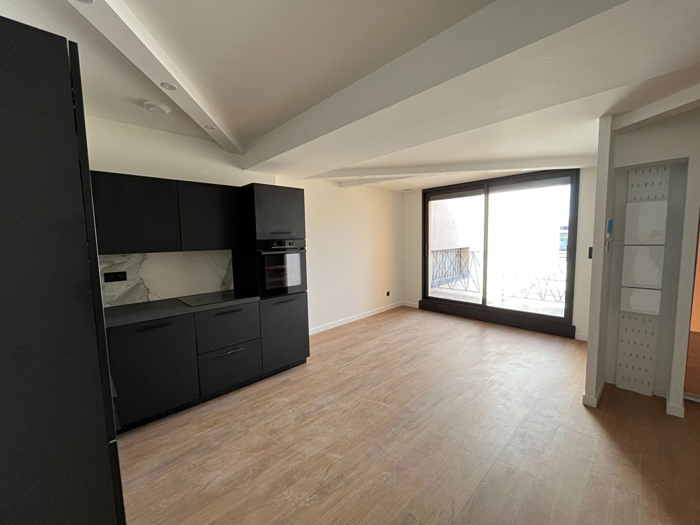 Appartement à louer, 1m², Valence