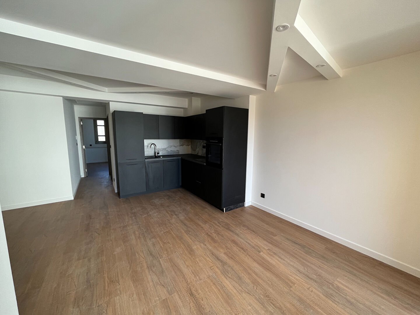 Appartement à louer, 1m², Valence
