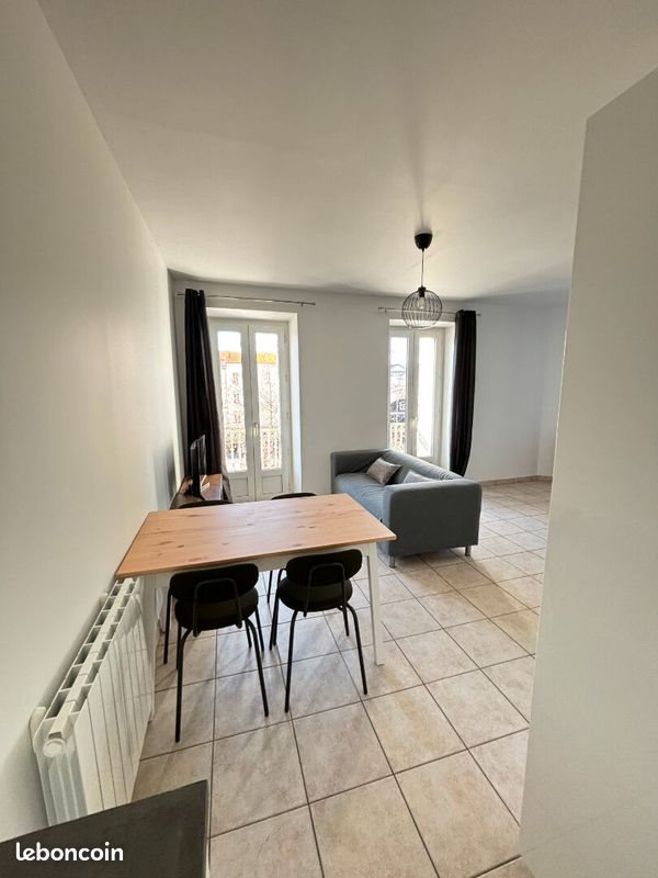 Appartement à louer, 35m², Valence