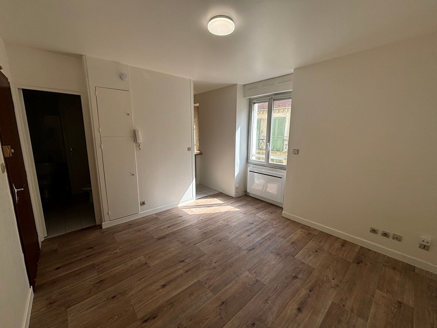 Appartement à louer, NaNm², Valence