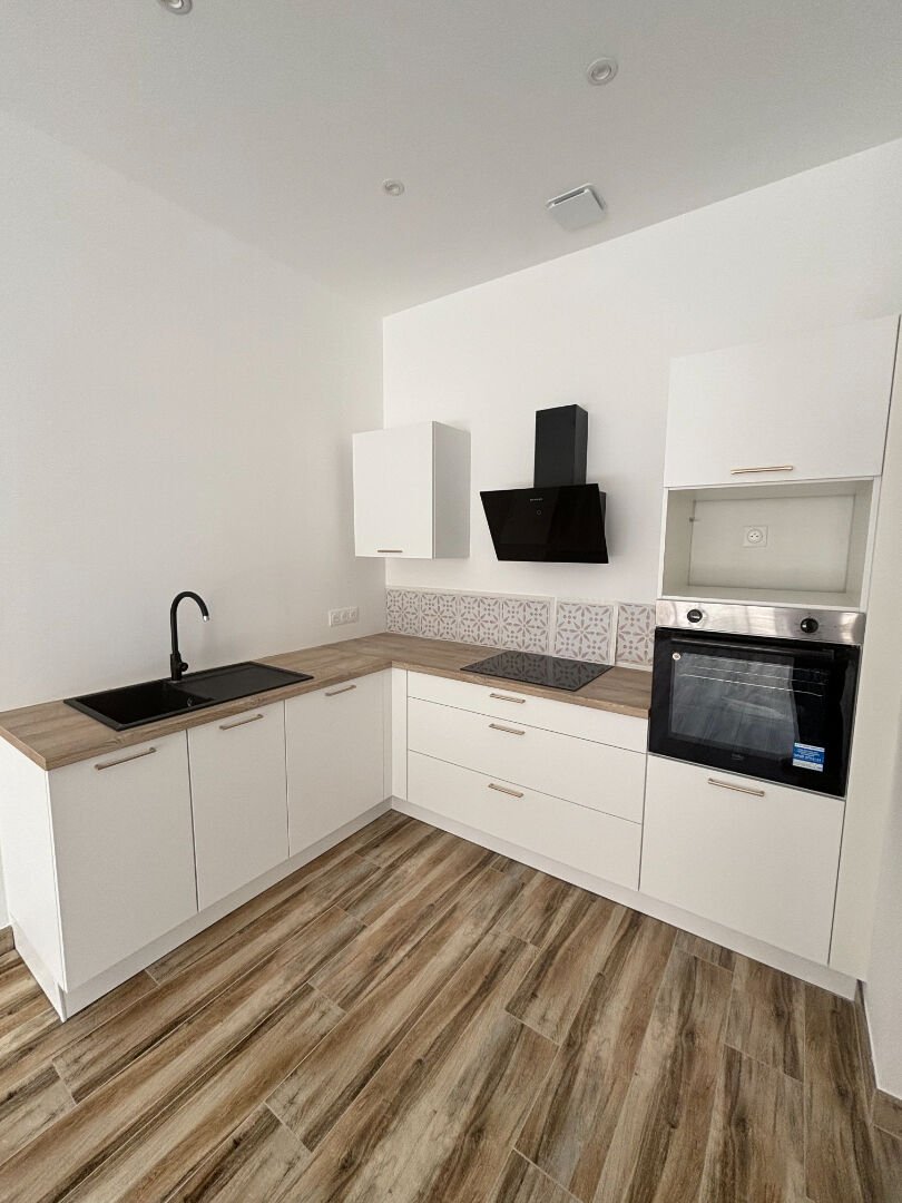 Appartement à louer, 2m², Valence