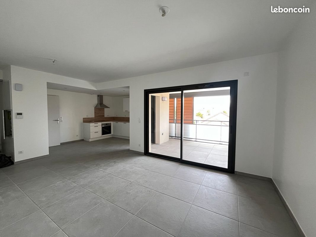 Appartement à louer, 59m², Valence