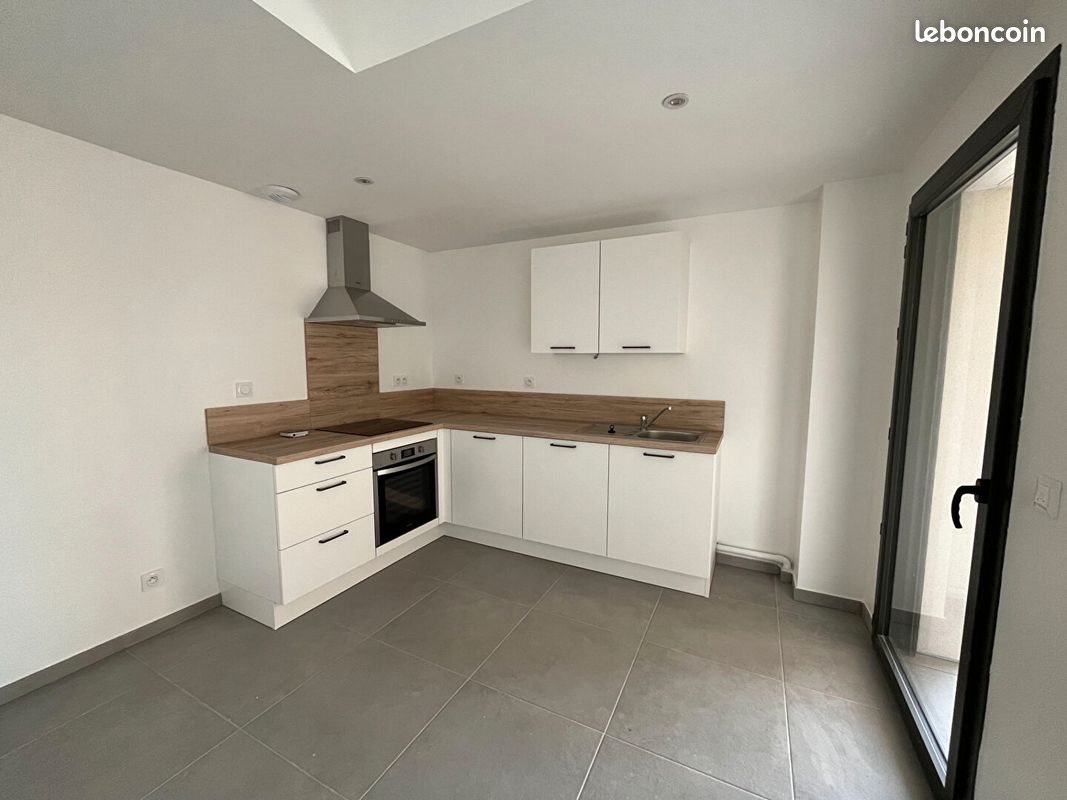 Appartement à louer, 59m², Valence