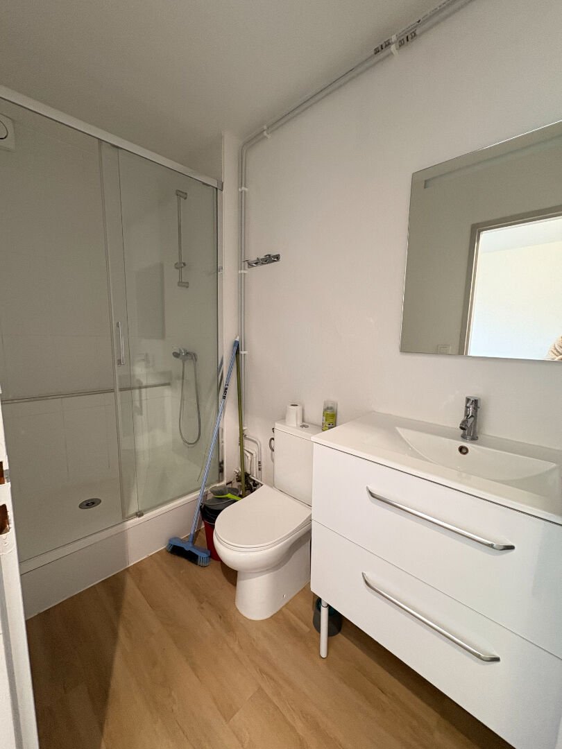 Appartement à louer, 1m², Valence
