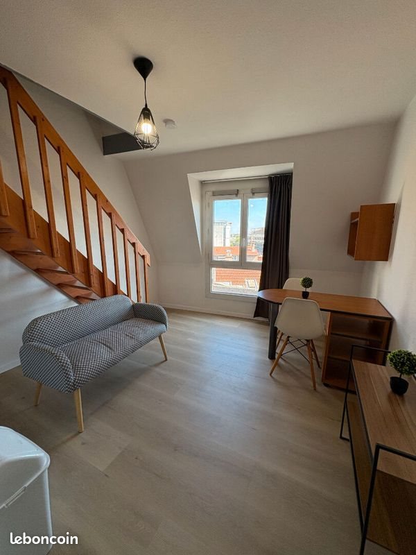 Appartement à louer, 29m², Valence