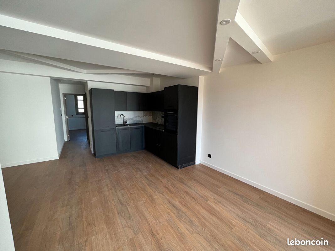 Appartement à louer, 42m², Valence