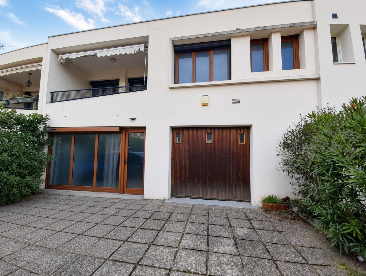 Maison à vendre, 3m², Valence