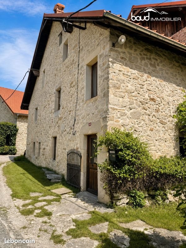 Maison à vendre, 293m², Saint-Etienne-de-Crossey