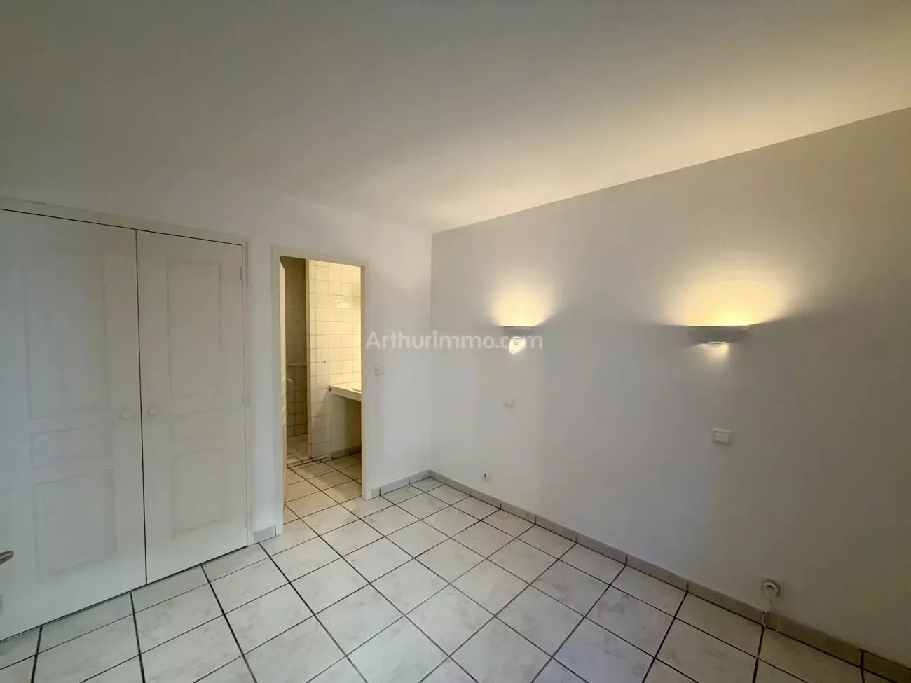 Appartement à louer, NaNm², Martigues