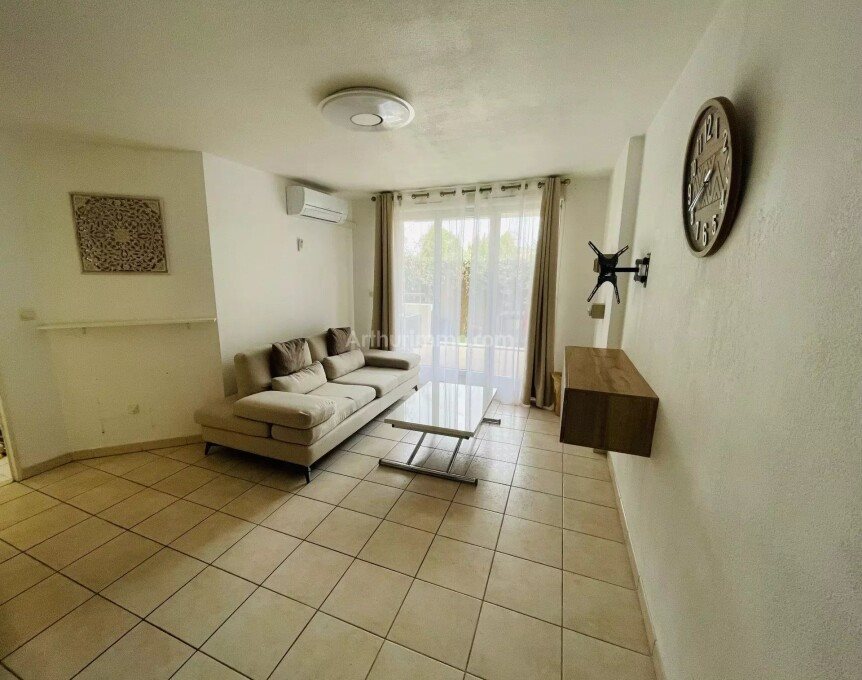Appartement à louer, 39m², Istres