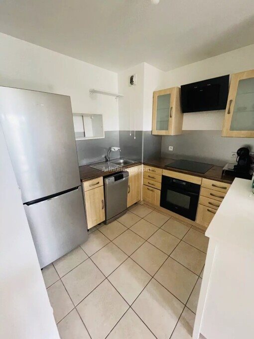 Appartement à louer, 39m², Istres