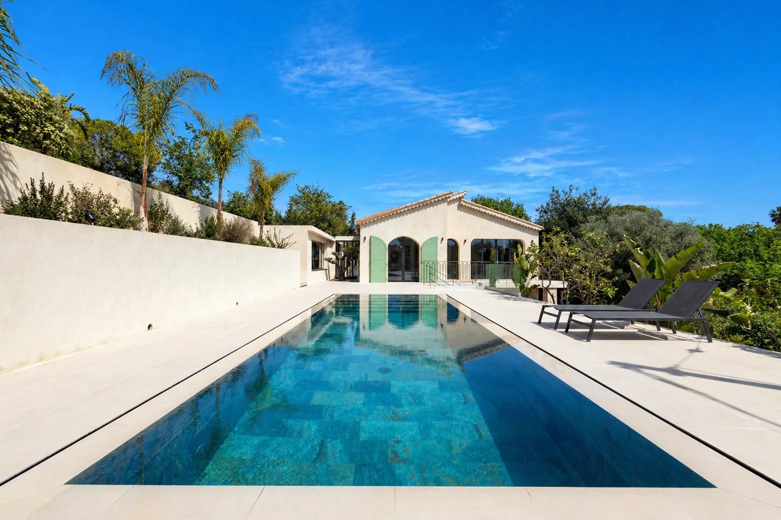 Maison à vendre, 4000m², Antibes