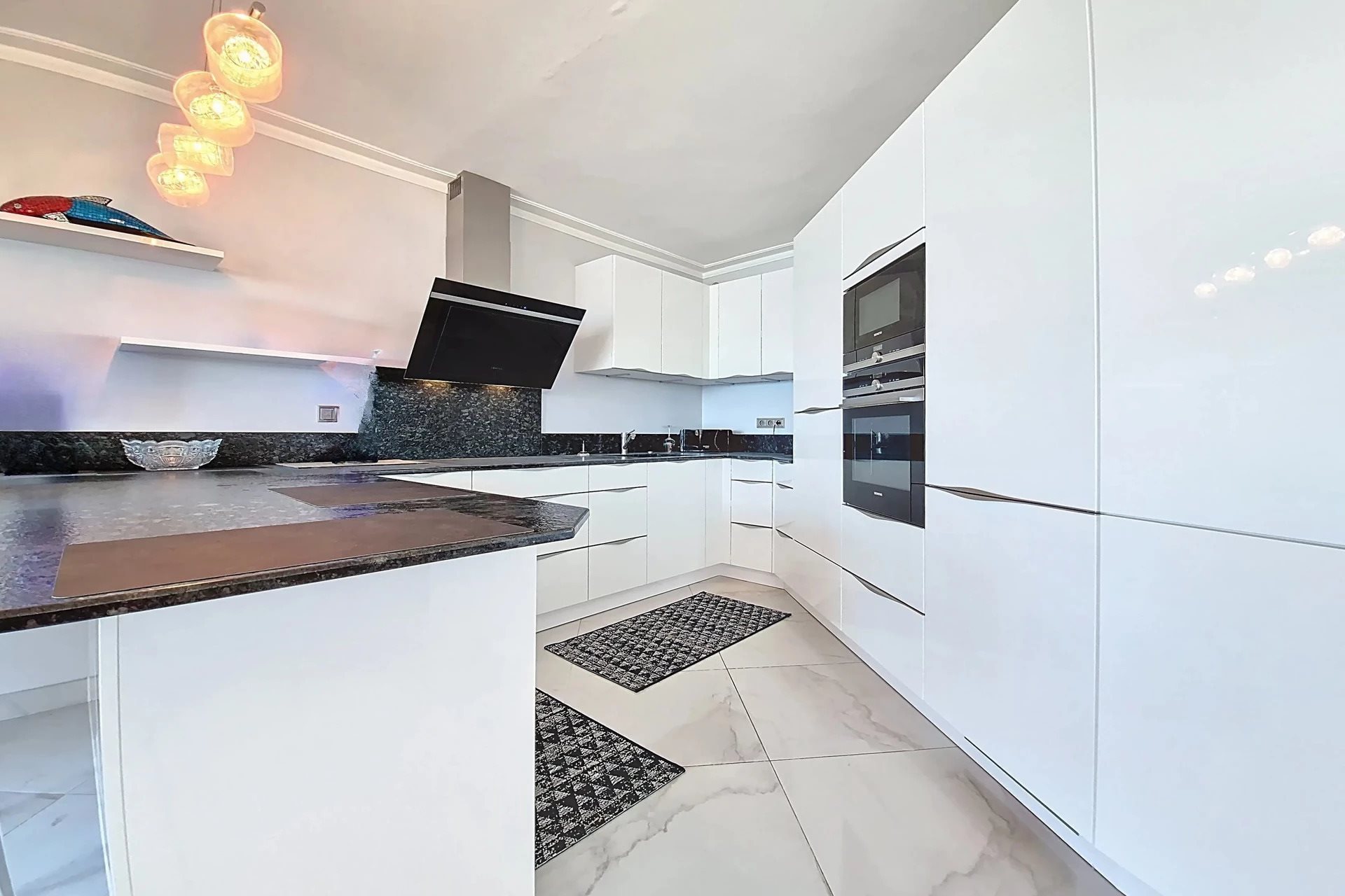 Appartement à vendre, 93m², Antibes