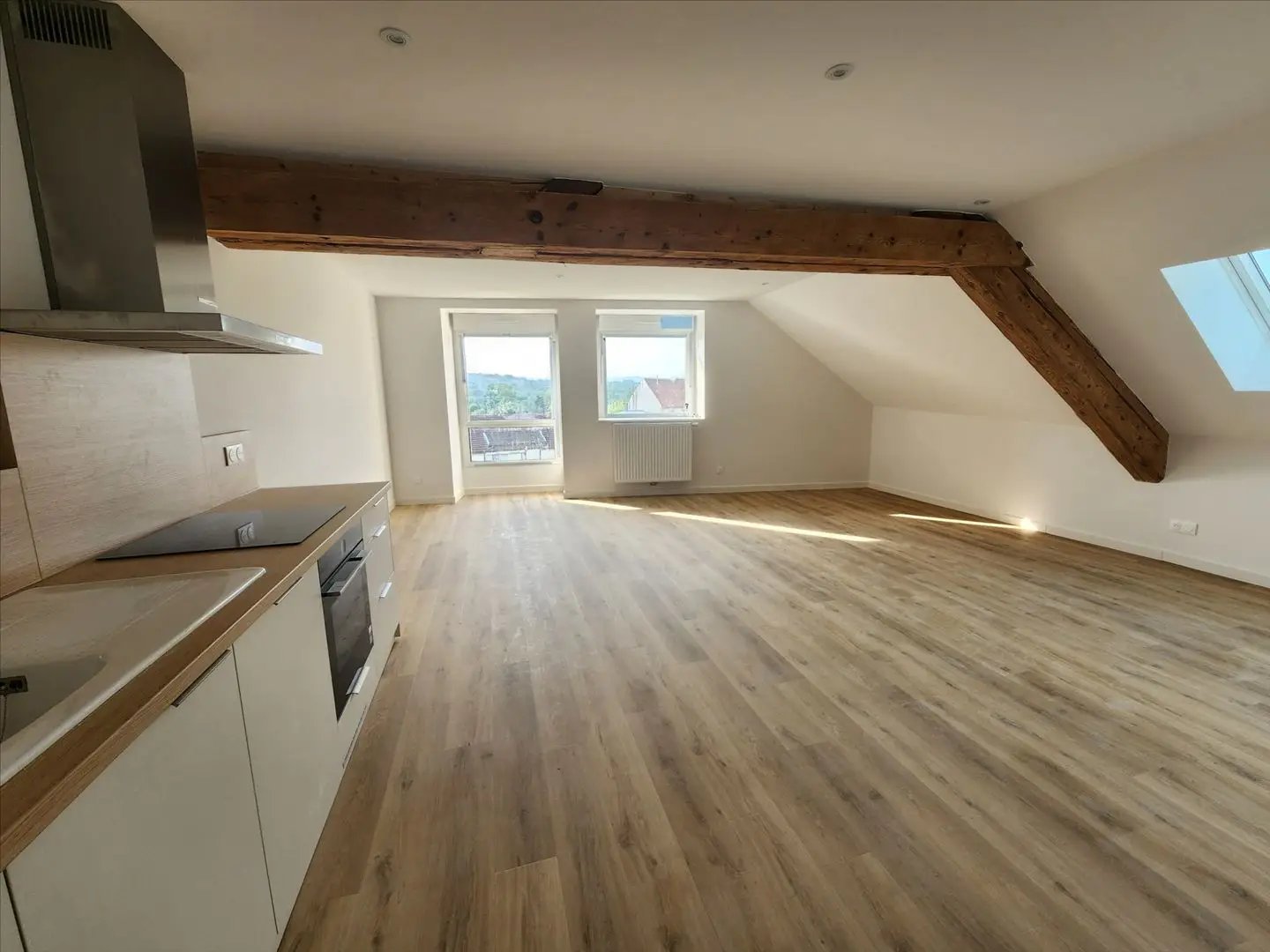 Appartement à louer, 71m², Pirey
