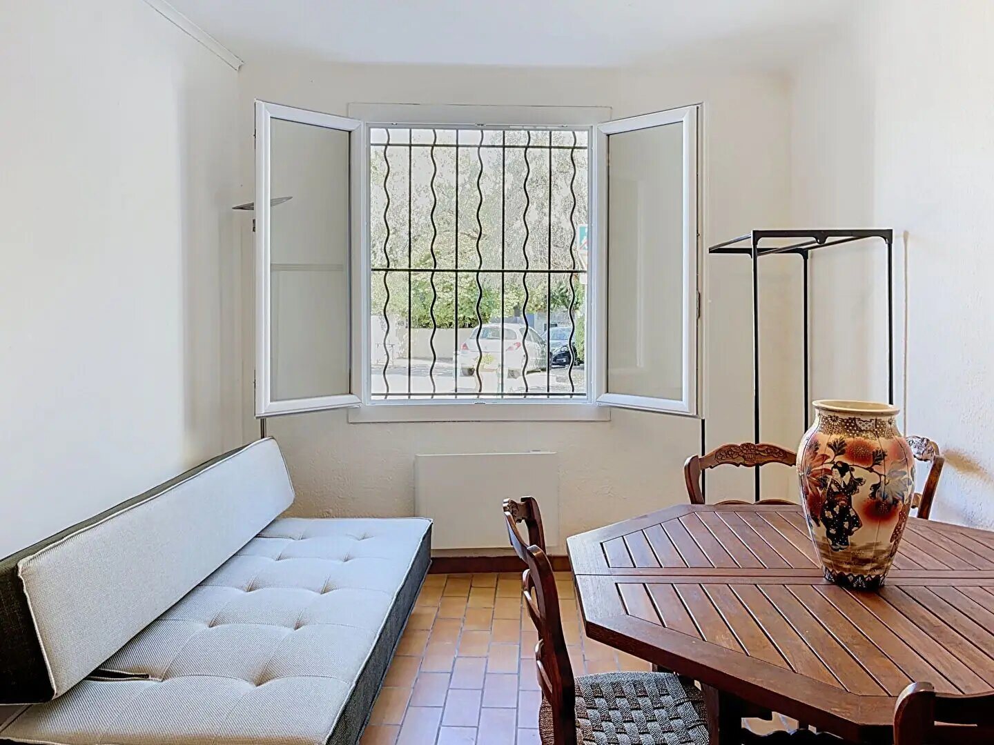 Appartement à louer, 20m², Éguilles