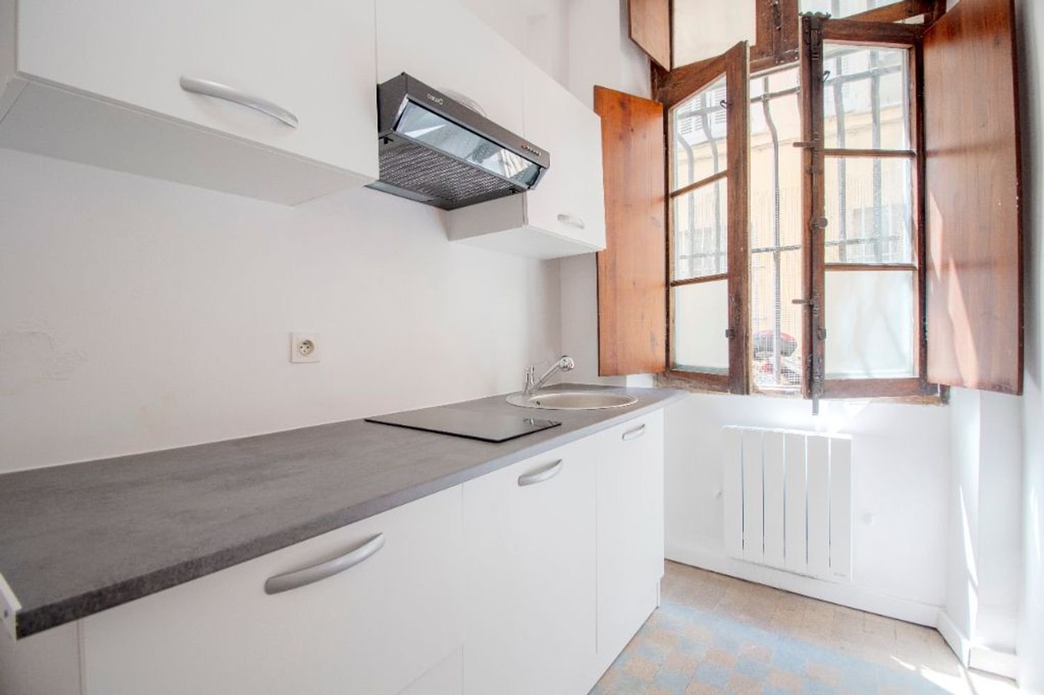 Appartement à louer, 26m², Marseille 4ème