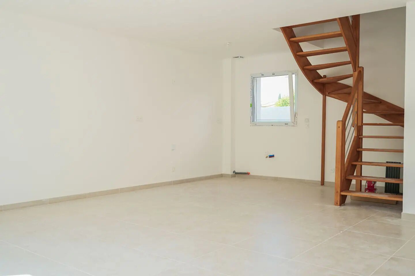 Maison à vendre, 86m², Pourrières