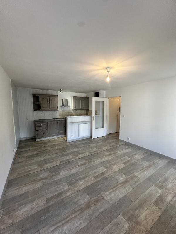 Appartement à louer, 42m², Saint-Jacques-de-la-Lande
