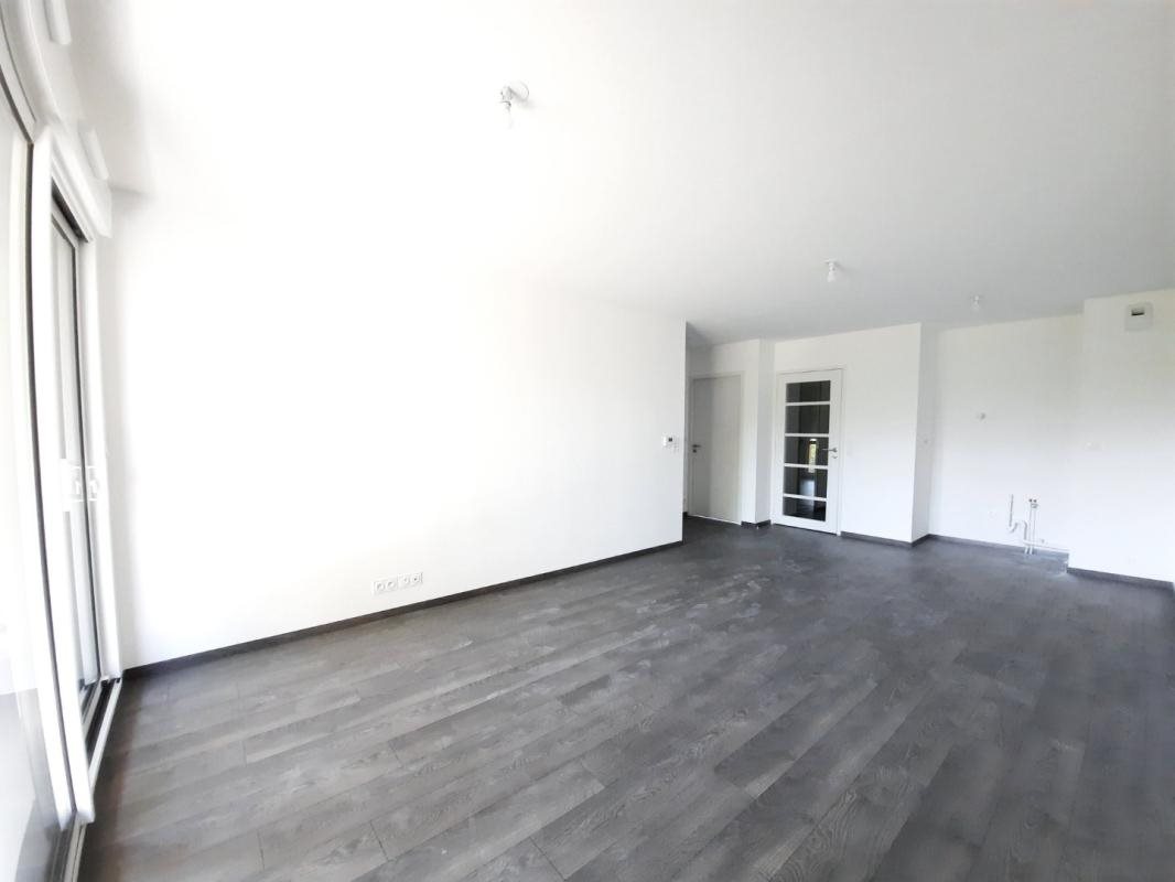 Appartement à louer, 60m², Chavagne