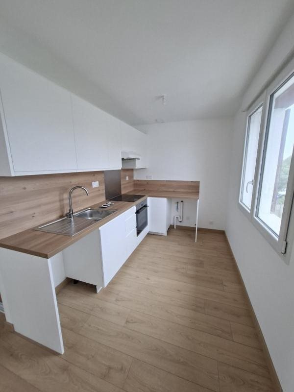 Appartement à louer, 33m², Bréal-sous-Montfort