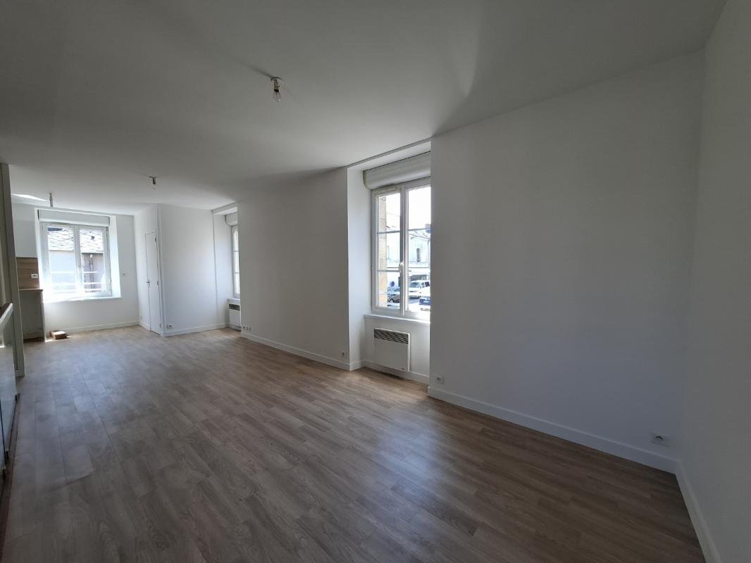 Appartement à louer, 52m², Pipriac